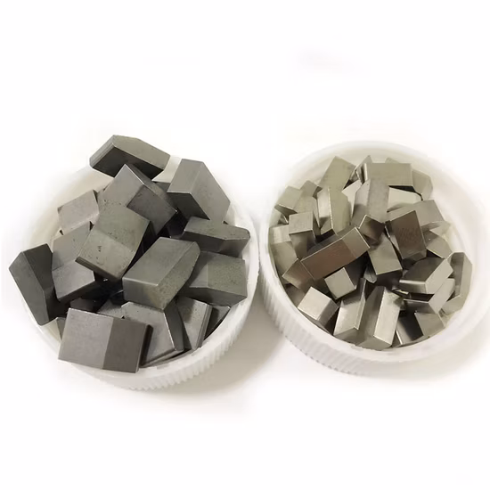 Punta de sierra de carburo cementado de tungsteno Yg6 para corte de madera blanda